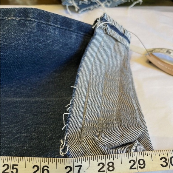 NWT Reformation size 31 Cynthia high rise jeans - Picture 9 of 9